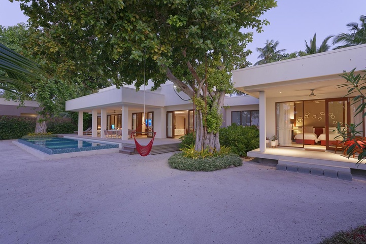 Niva Dhigali Maldives