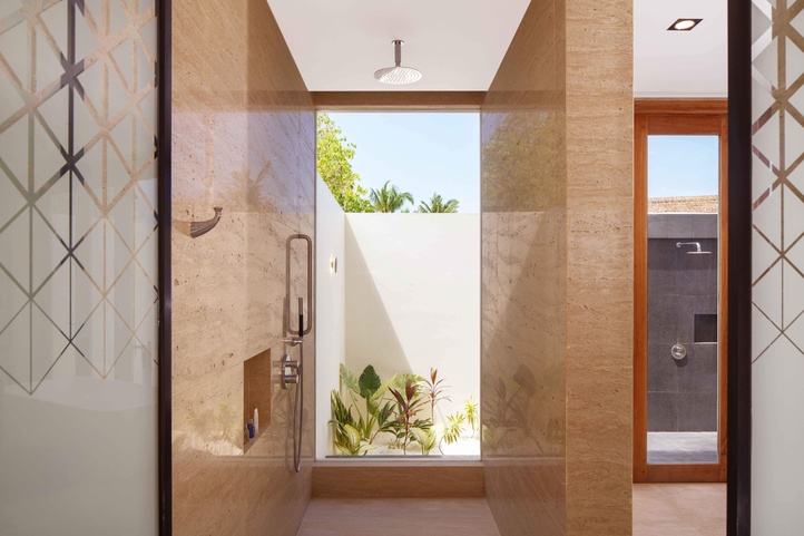 Radisson Blu Resort Maldives