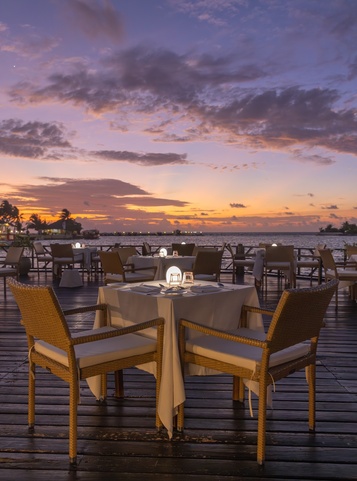 Adaaran Select Hudhuranfushi