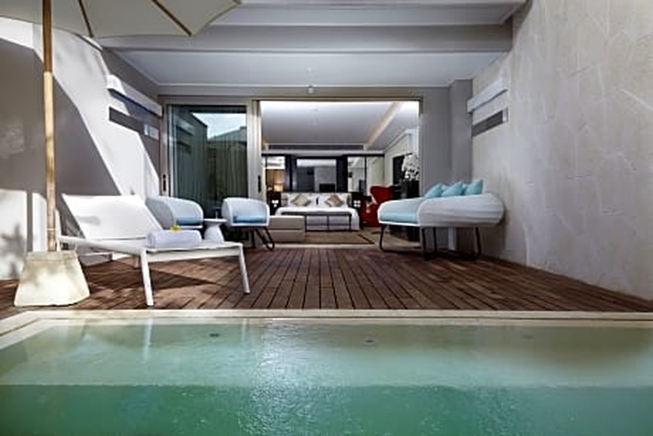 Double-Six Luxury Hotel Seminyak