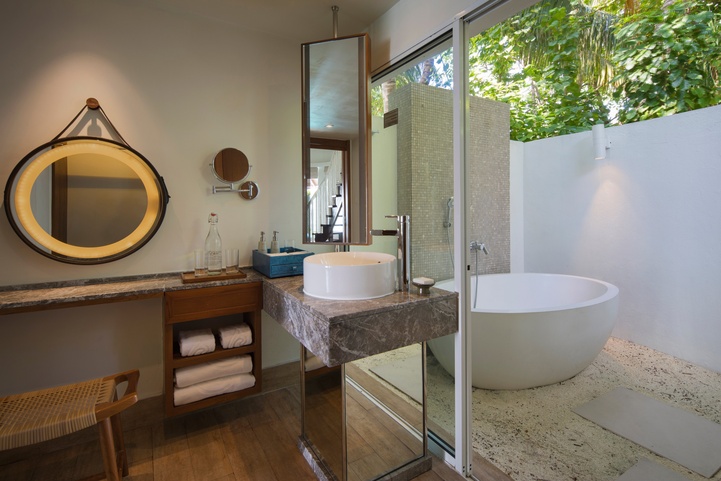 Machchafushi Island Resort & Spa Maldives, The Centara Collection (Ex.Centara Grand)